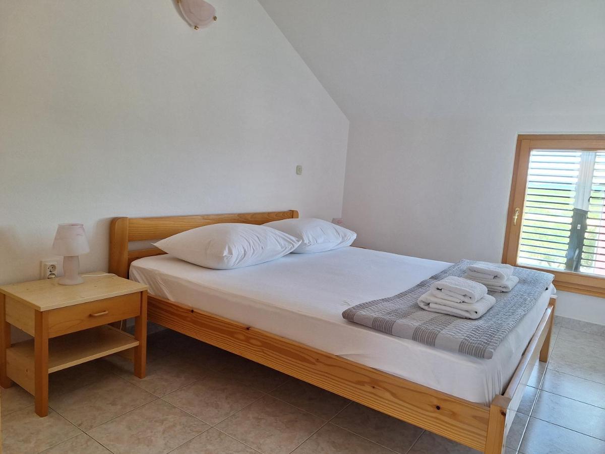 Appartement met 1 Slaapkamer en een Balkon