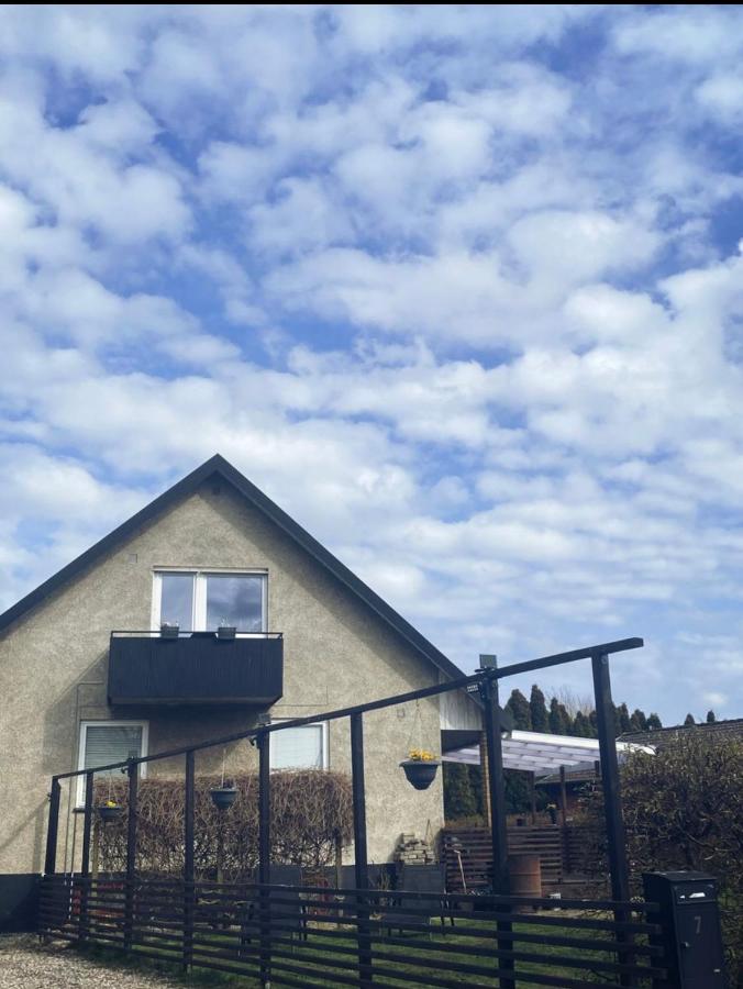 Nattuthyrning i Gärsnäs,Österlen - B&B