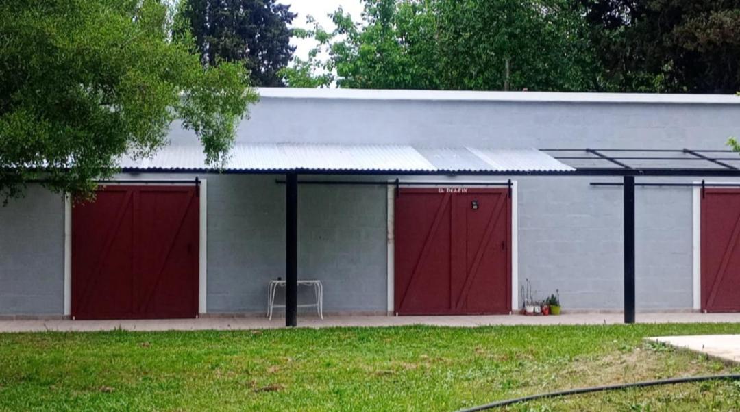 Departamento en Complejo del Delfin , Ezeiza , a 8 minutos del Aeropuerto Internacional - B&B Tristán Suárez