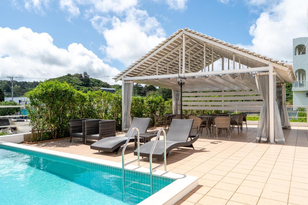 Anniversario - Ferienwohnung Onna