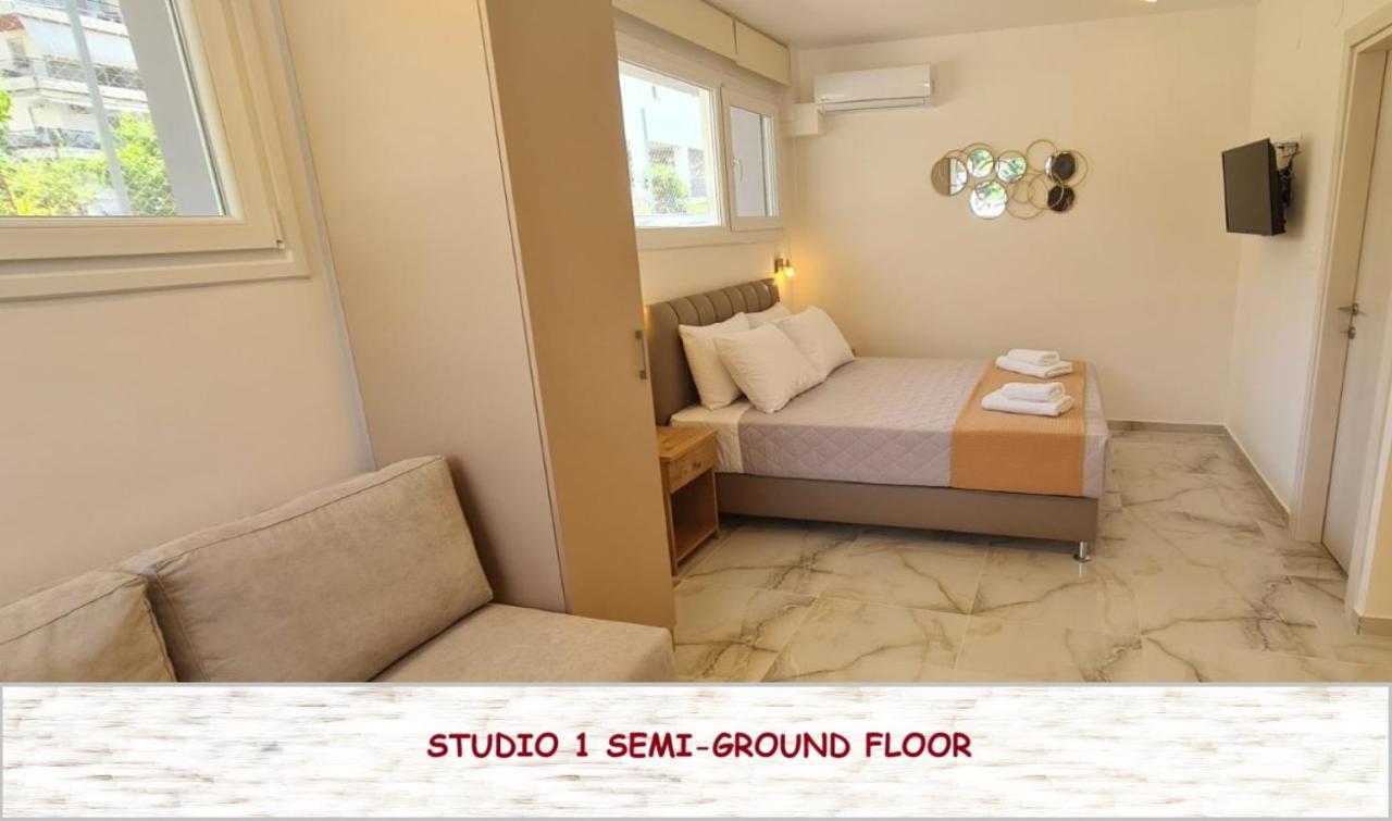 Deluxe Studio