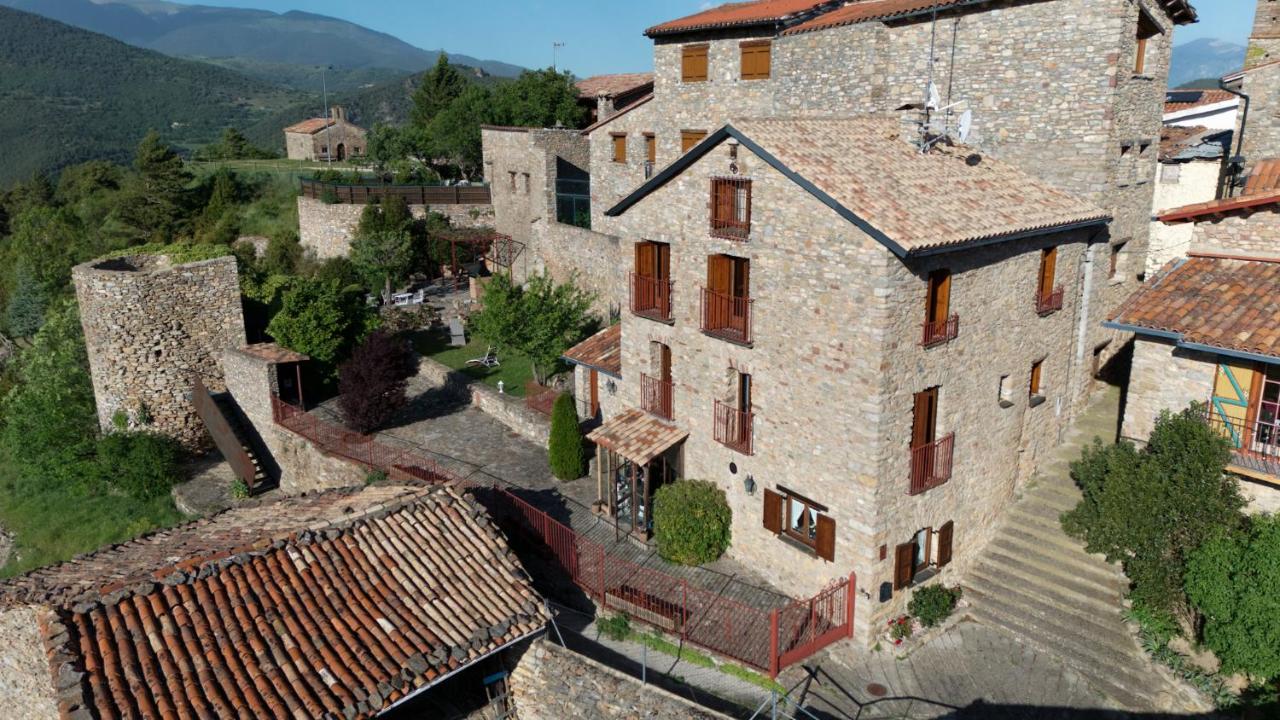 Casa del Castell de Toloriu - Bed and Breakfast Toloriu