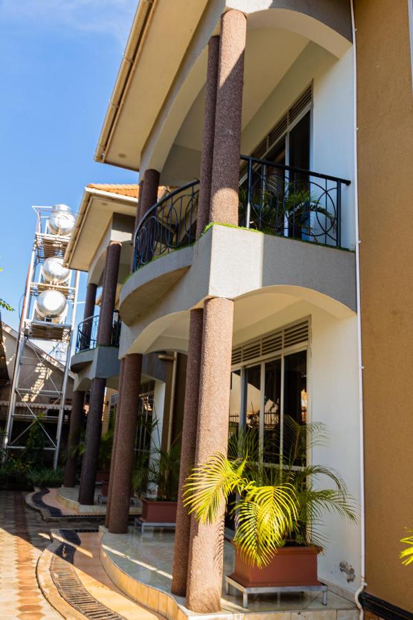 Pitta Opulent Apartments - B&B