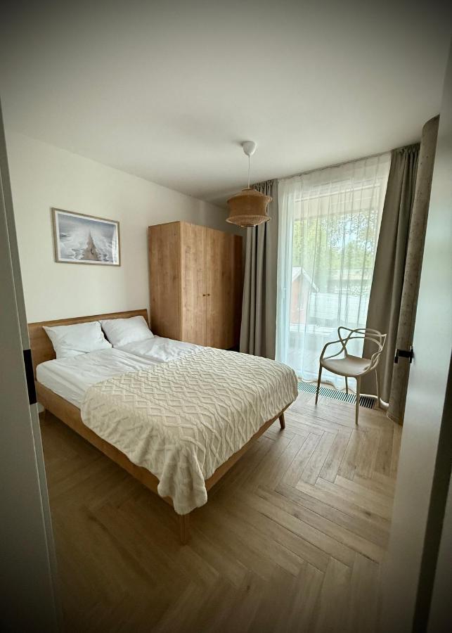 One-Bedroom Apartment with Balcony