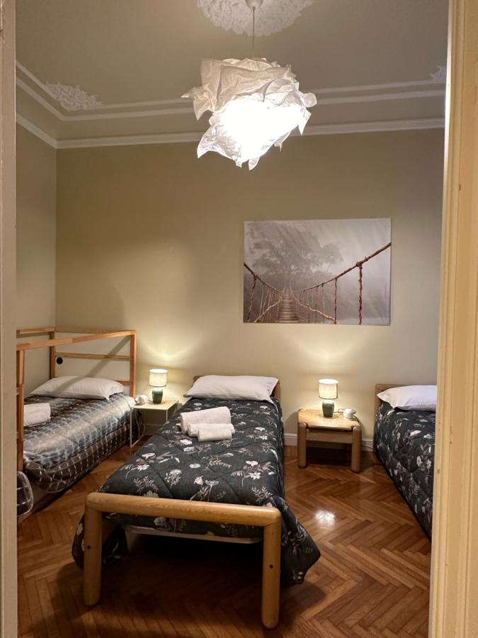 Two-Bedroom Deluxe Apartment with Balcony