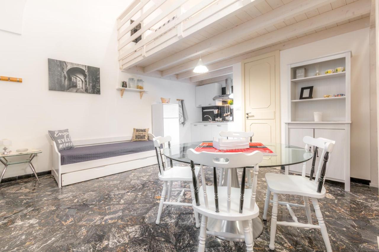 Rondinella by Palazzo Refolo - B&B Martano