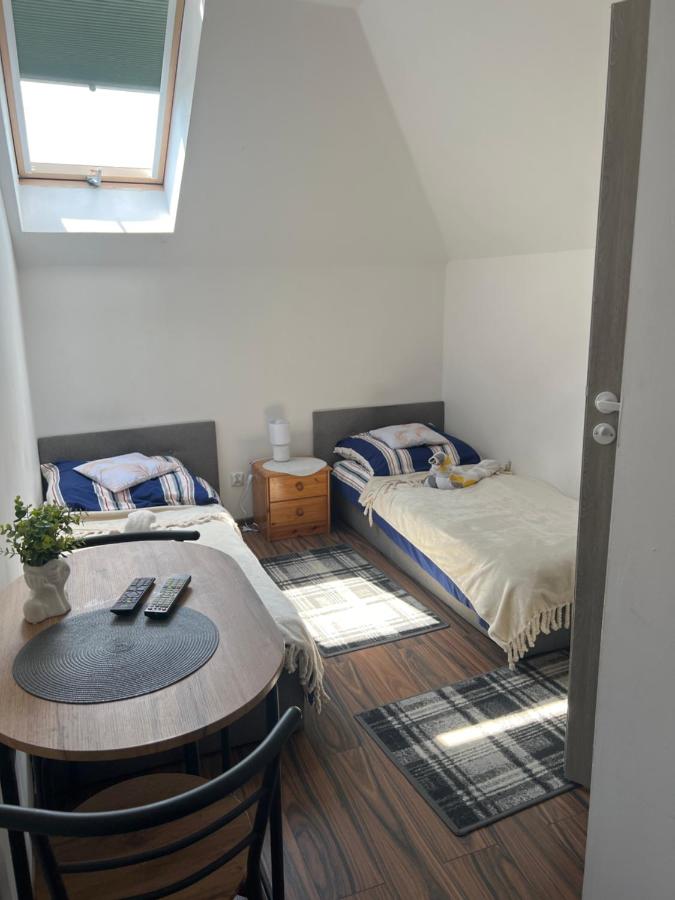 Deluxe Double Room with Shower
