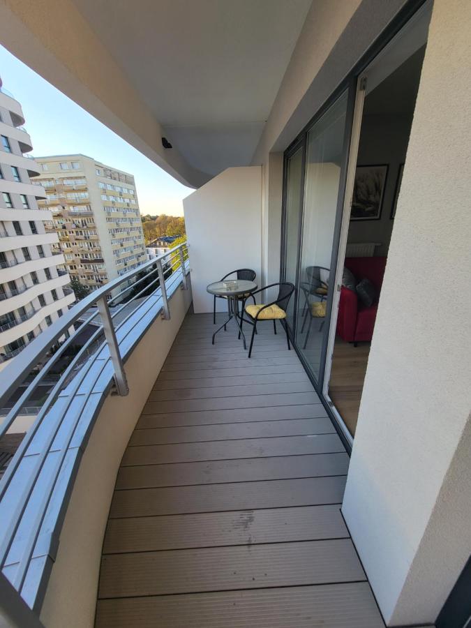 Apartament Sun Towers 84 komfortowy wypoczynek nad morzem - Bed and Breakfast Świnoujście