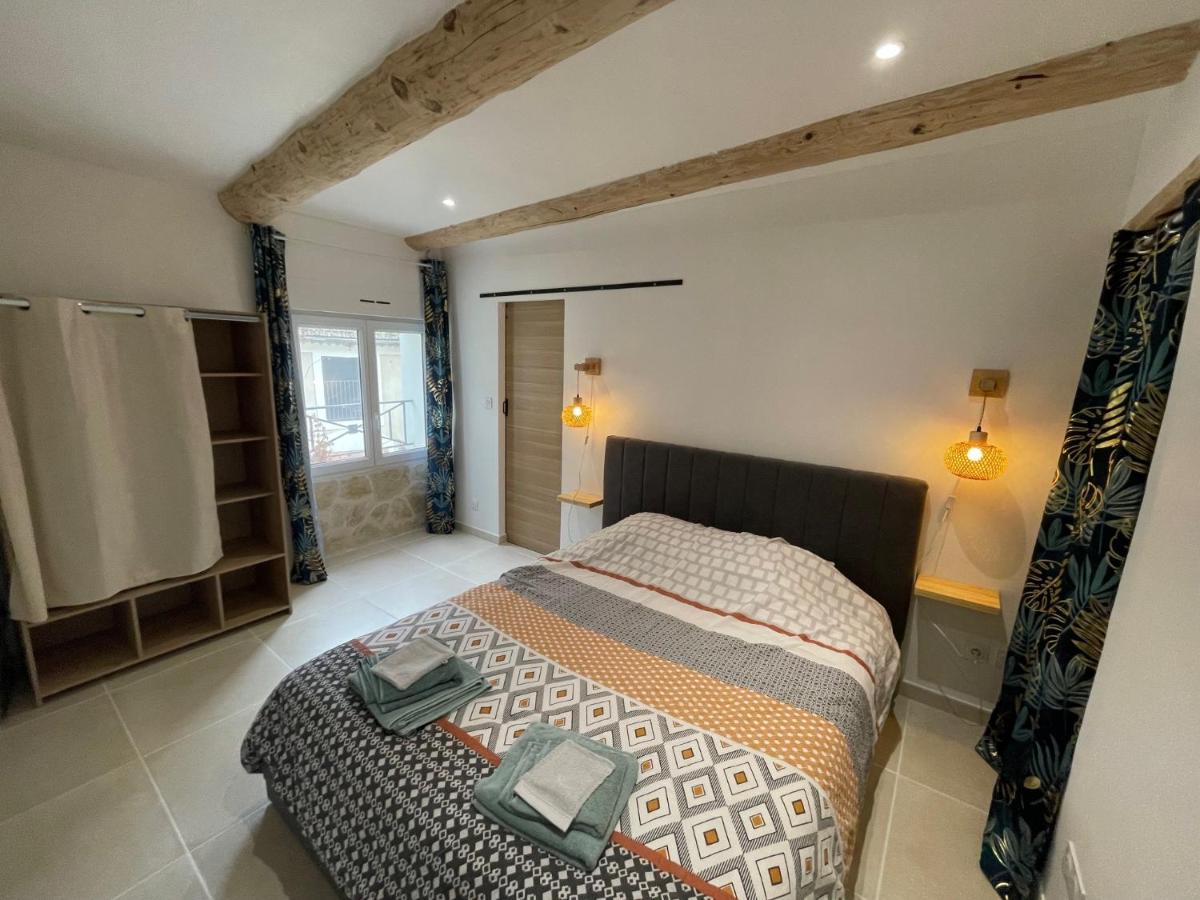 Appartement cosy face au théâtre - B&B Orange