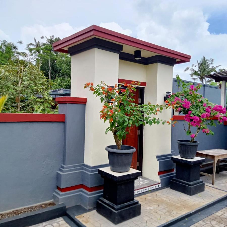 PONDOK KAK SEKEH Special guesthouse and stay in pure Balinese compound - B&B