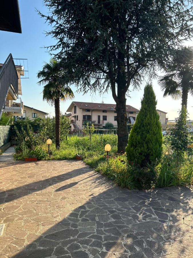 Casa Mimmo - close to the airport & private parking - B&B Azzano San Paolo