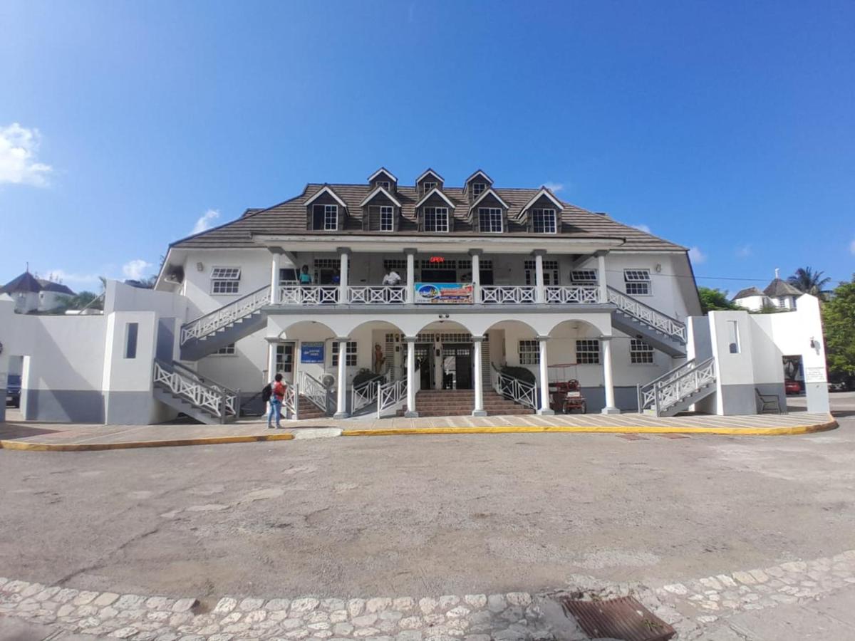 Beach Studio 21 - B&B Ocho Ríos