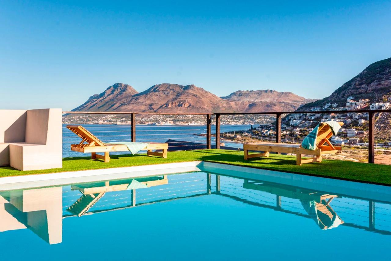 Glenview - Hot tub with sea views - B&B