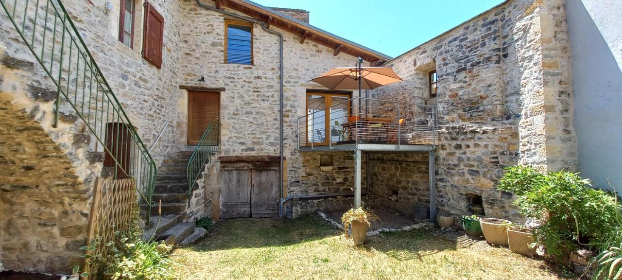 Gîte - Belle maison de village - B&B