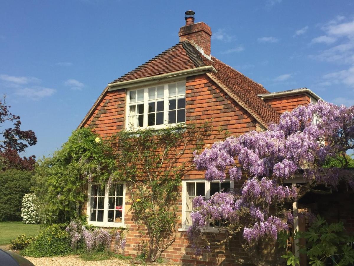 1 Bed in Beaulieu 78926 - B&B