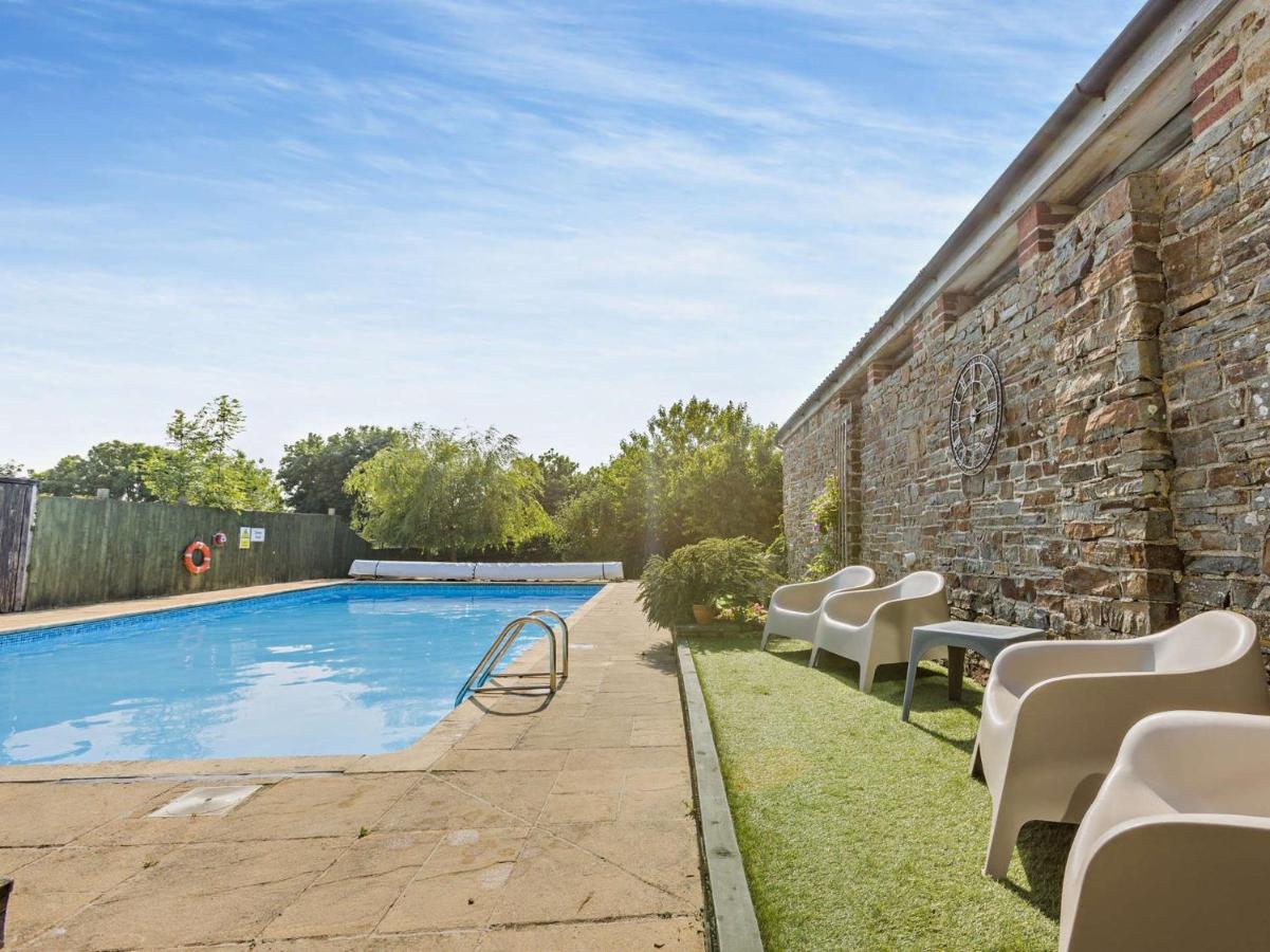 1 bed property in Westward Ho Devon 74819 - B&B