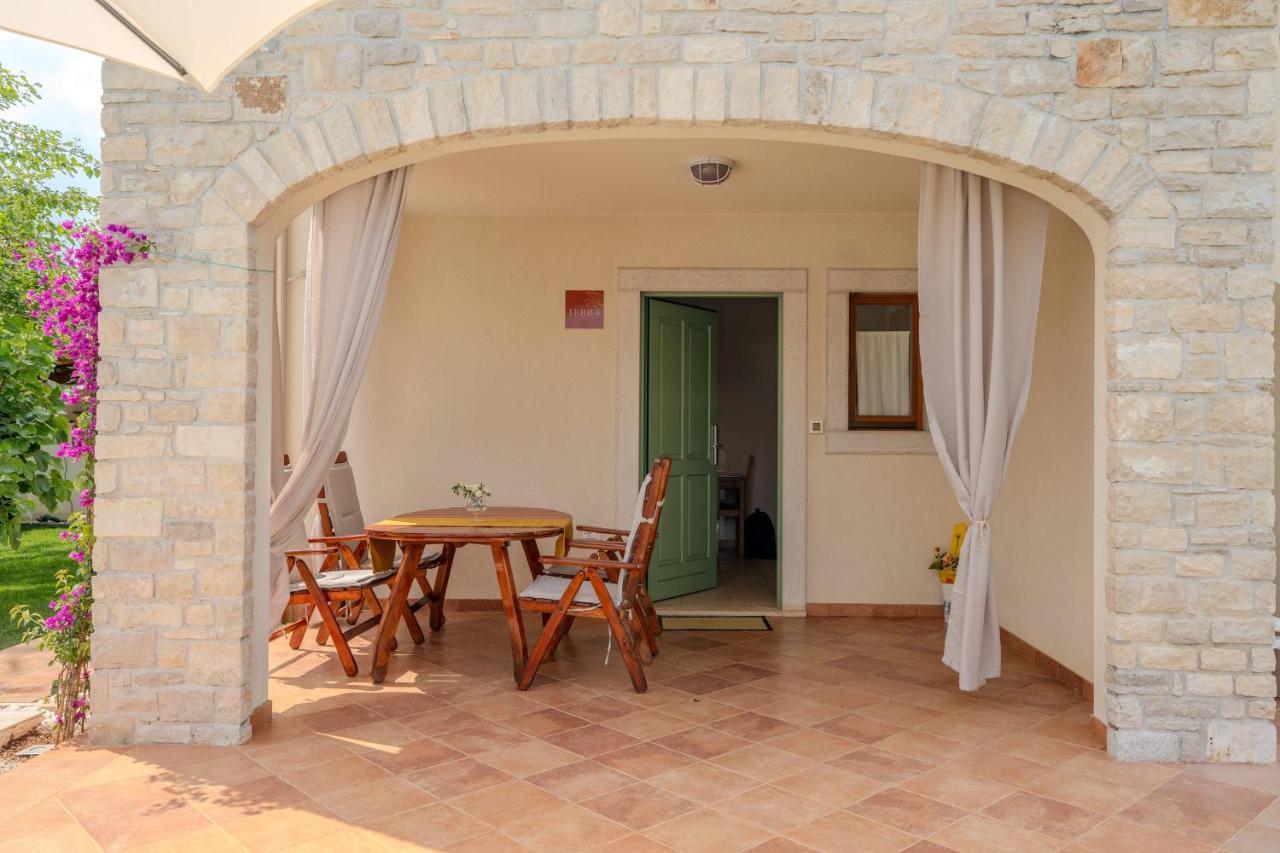 Apartment mit 1 Schlafzimmer und Poolblick