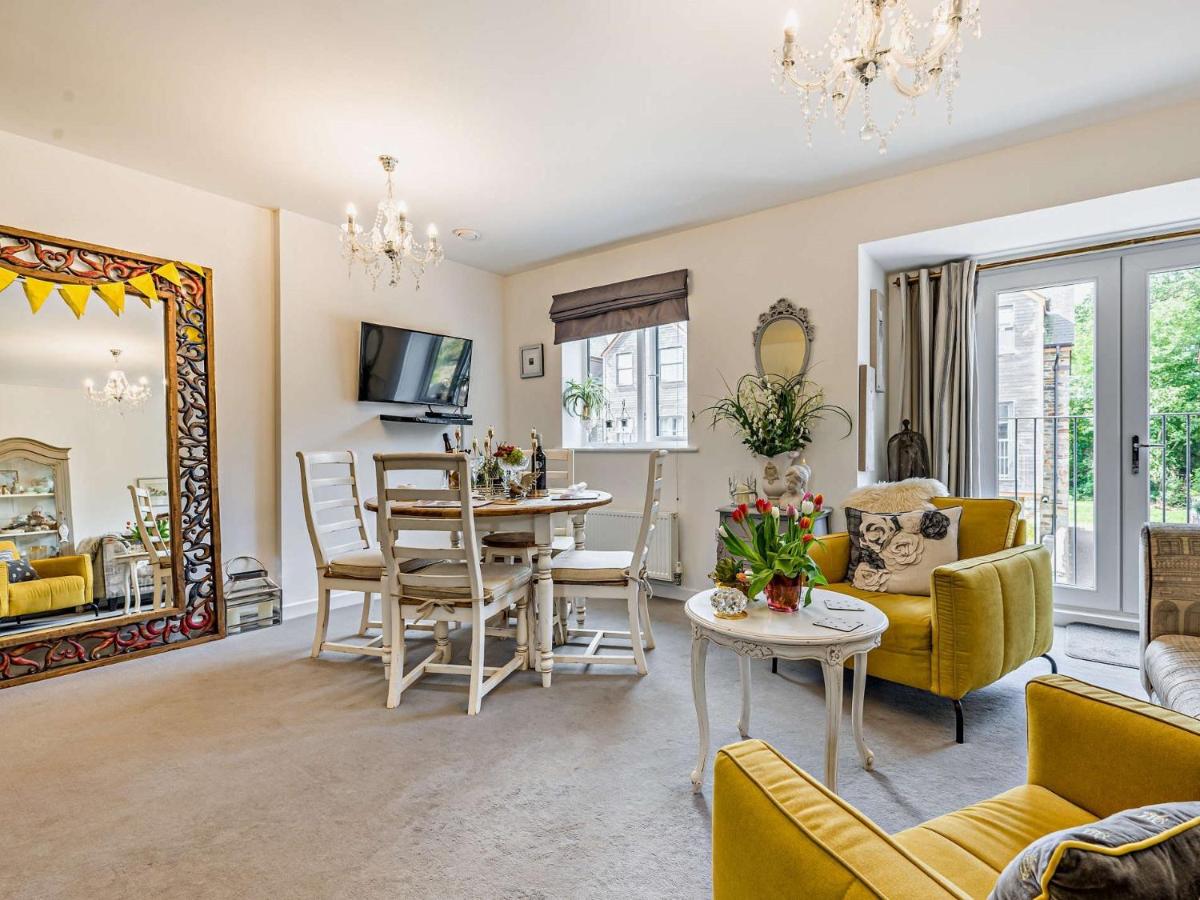 2 Bed in Charlestown 50111 - B&B