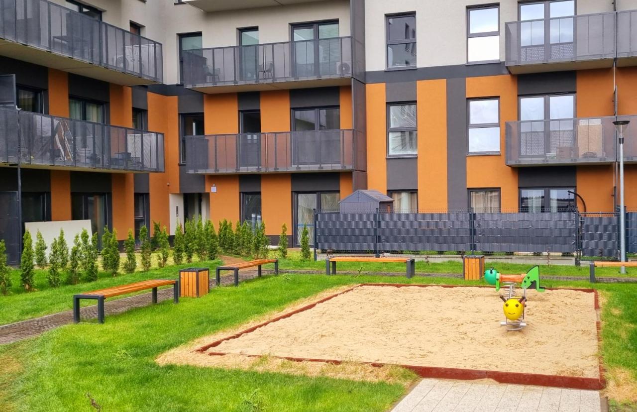 Srebrna Ostoja 66-Atlas Arena, Manufaktura, Zoo, PRYWATNY PARKING - B&B Łódź