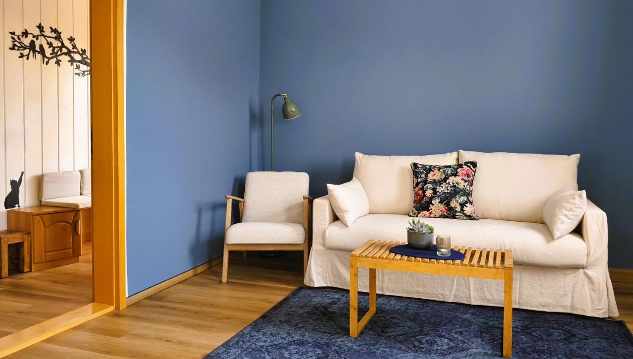 Large Twin Room