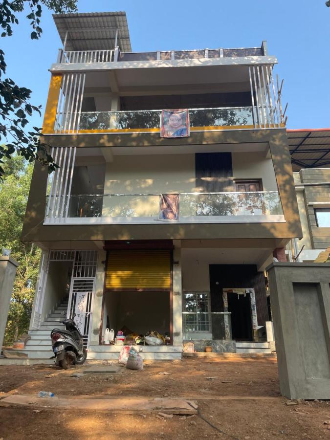 Shri Virajita - Budget AC twin bed- room - B&B Gokarna