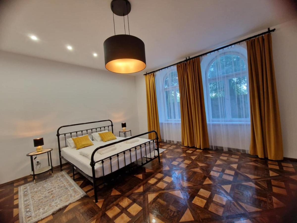 Krasińskiego 3 mieszkanie 1 - B&B