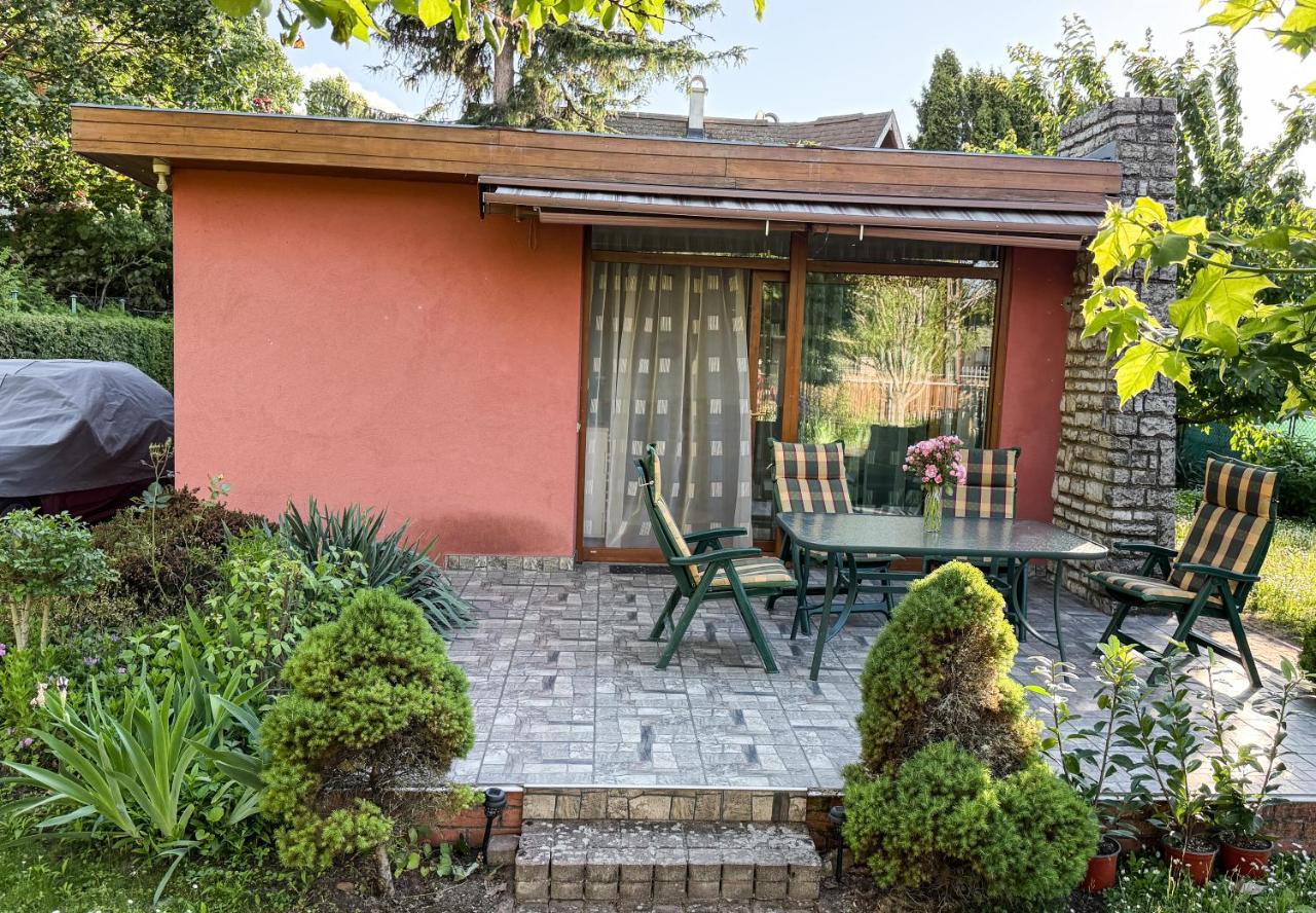 Kősüllő Vendégház - B&B