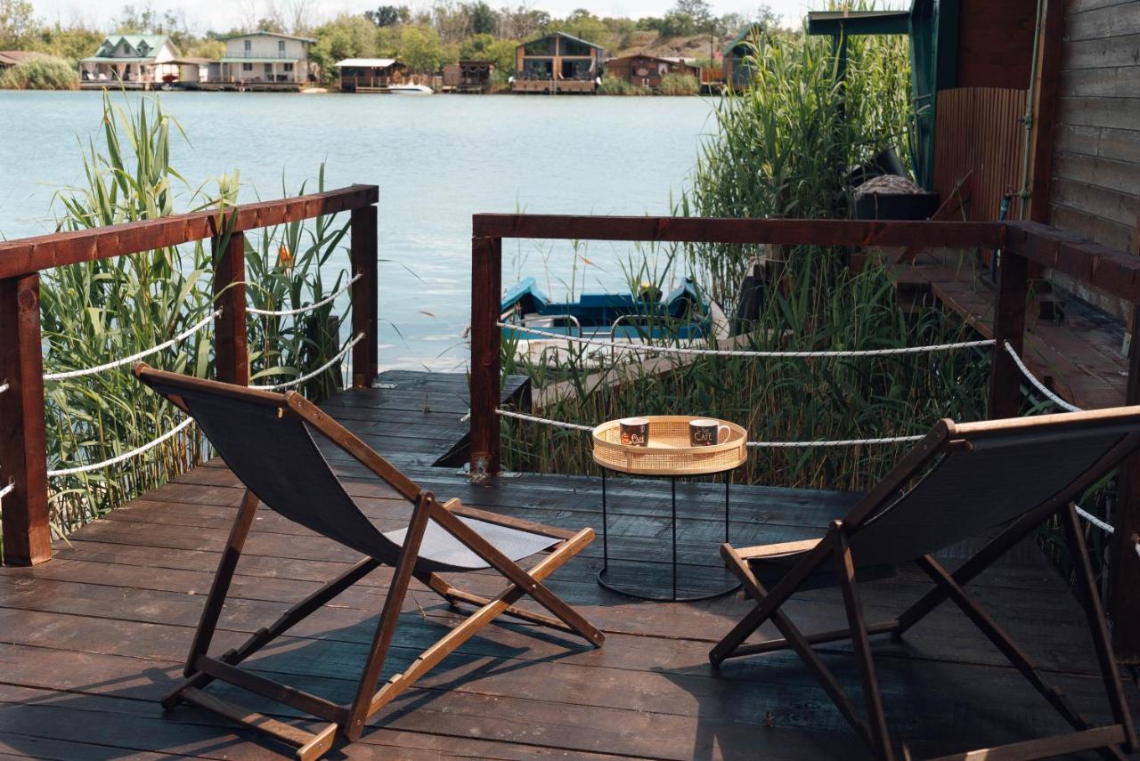 River Breeze - B&B Dulcigno