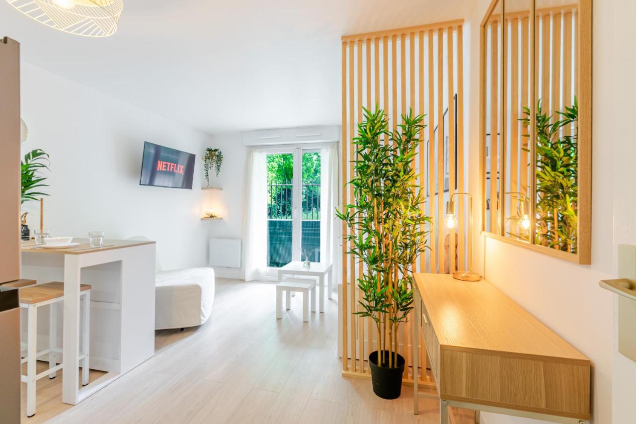 Le Carré CDG Studio Élégant - B&B