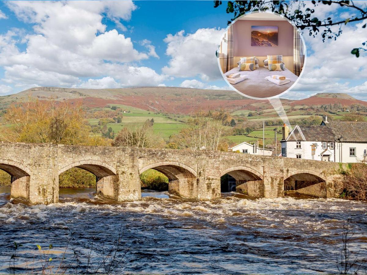 2 Bed in Crickhowell 90346 - B&B