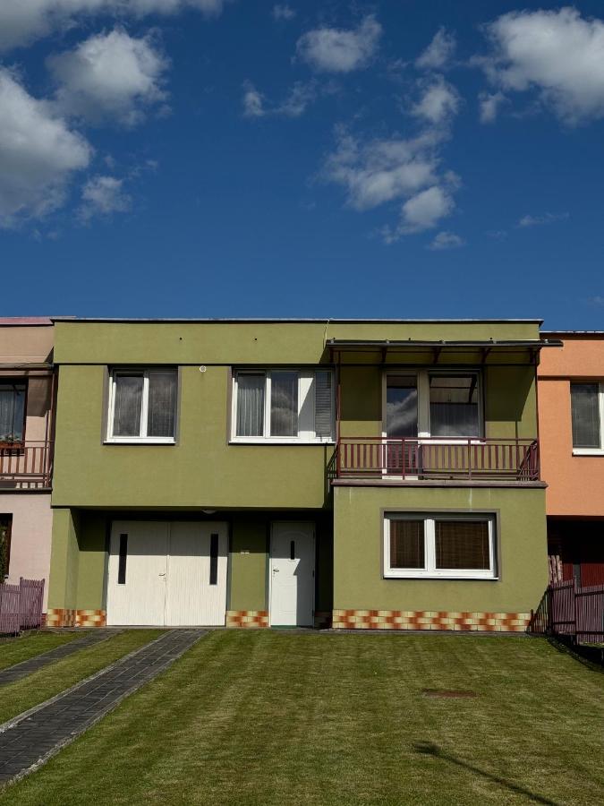 Spacious house with view - Ferienwohnung Arwaburg