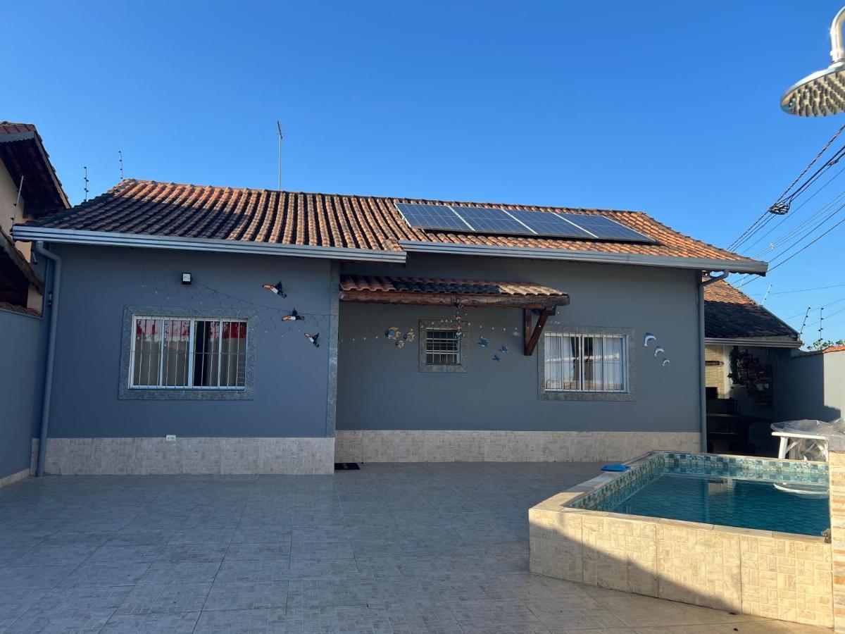 Casa com piscina climatizada em Itanhaém! - Ferienwohnung Itanhaém