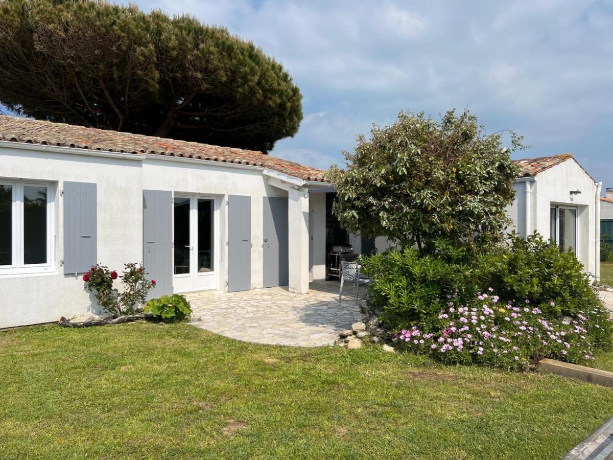 Maison de charme First d'Aromm - Plages, centre ville, phare de Chassiron - Calme, jardin clos, terrasse - B&B