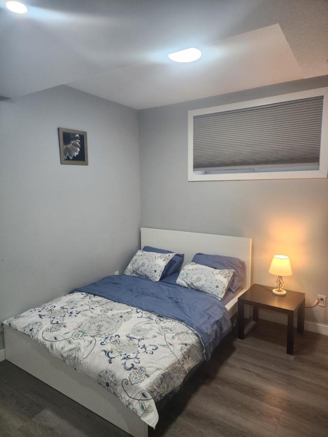 Home in Northwest Calgary - B&B Calgary