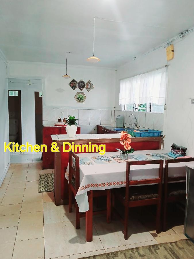 Grace Homestay - B&B Naselesele