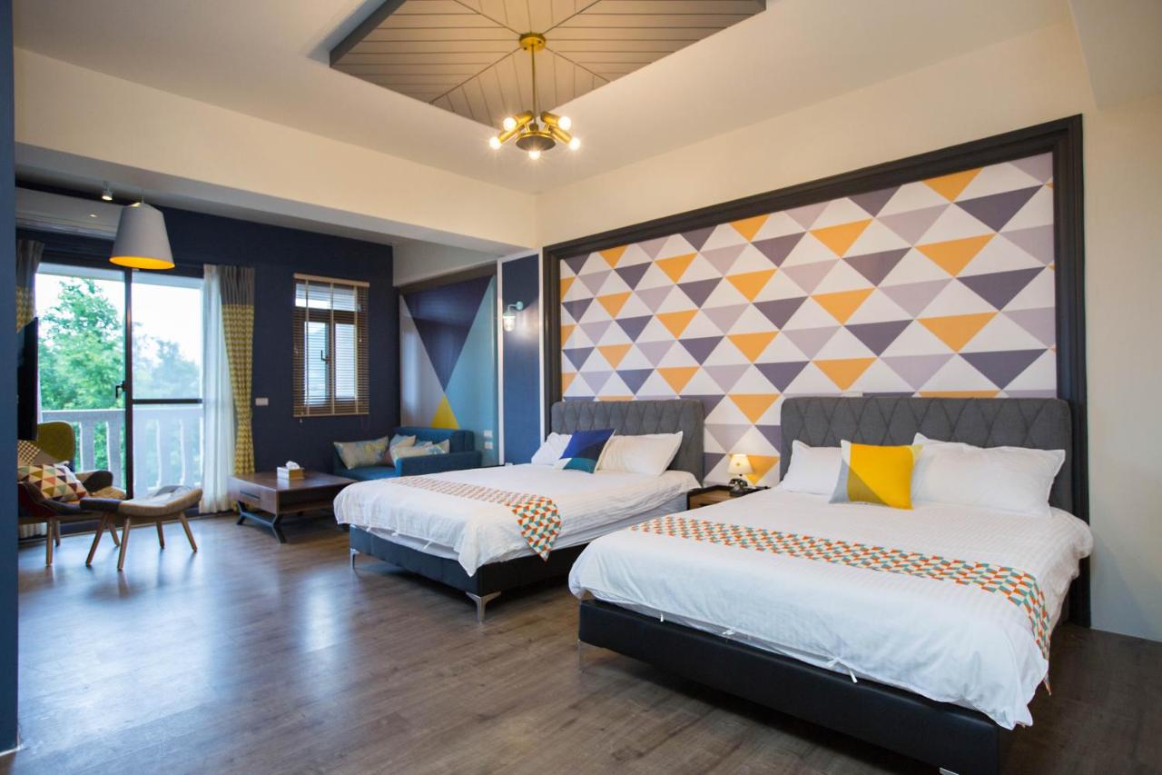 Familiensuite mit Balkon