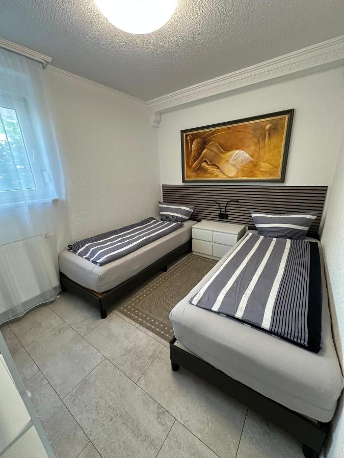 Ruhige geräumige Wohnung - B&B