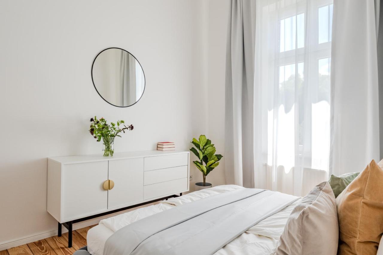 Cozy 1BR - Family Retreat in Potsdam! - Chambres d’hôtes Potsdam