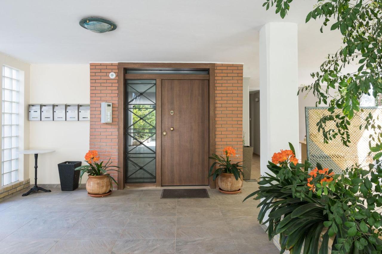 Glyfada Luxury Design Penthouse with private terrace - B&B Atene