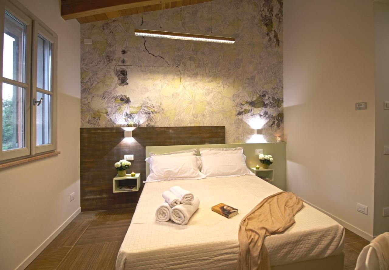 Double or Twin Room with Private Bathroom