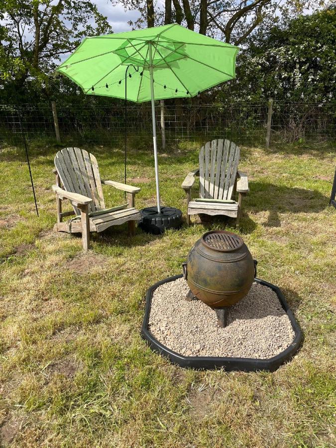 The Paddock Glamping - Clover 2 - B&B