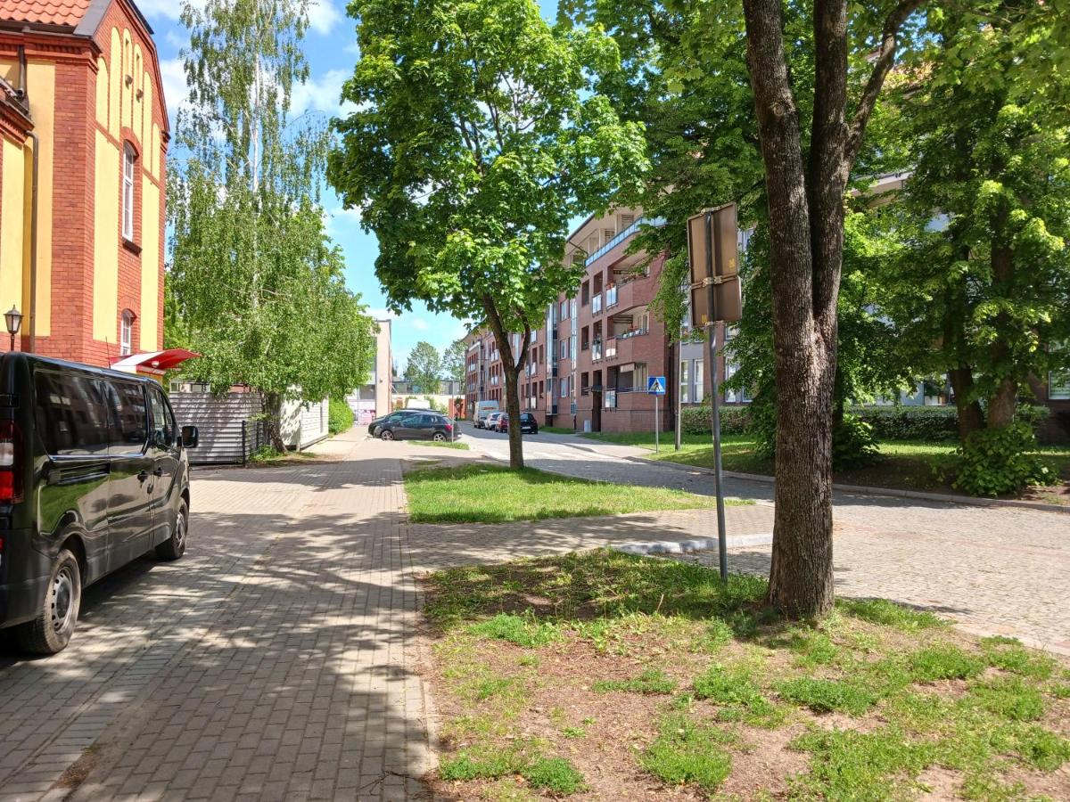 Zatorze Comfort Stay Apartment by BookingHost - B&B