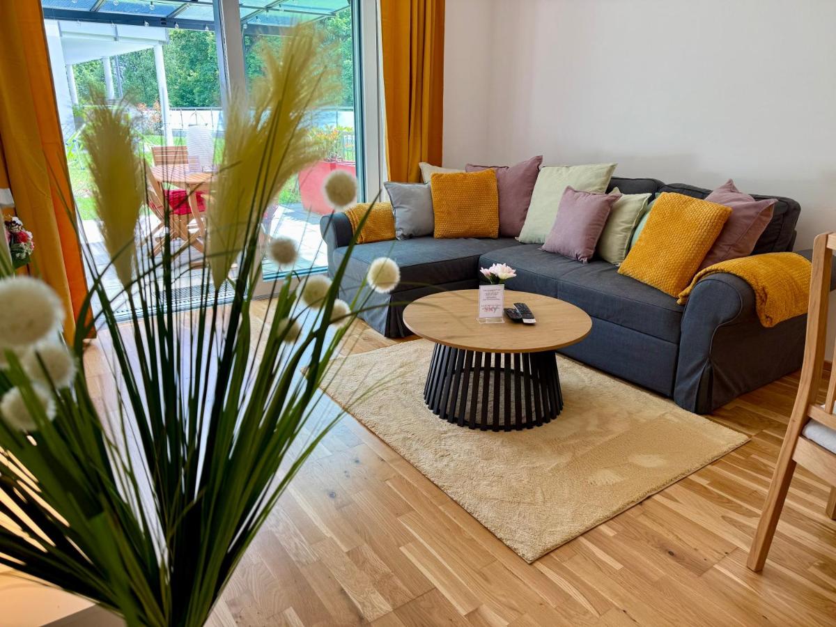 Gartenwohnung - Ferienwohnung Pörtschach am Wörther See