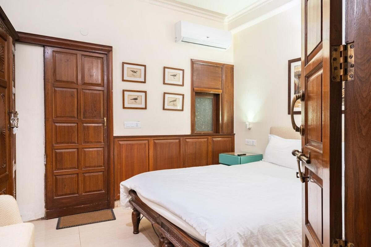 Blue Sky 1 Bedroom Apartment with a fort view - B&B Nueva Delhi