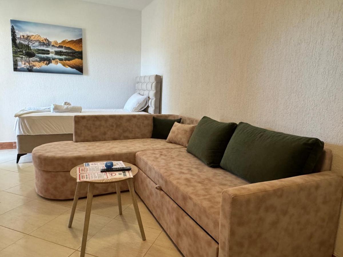 Chambre Familiale avec Terrasse 