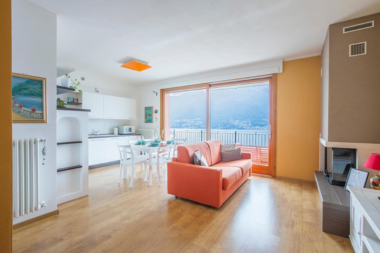 La Breva - Terrazzo panoramico vista lago di Como - B&B