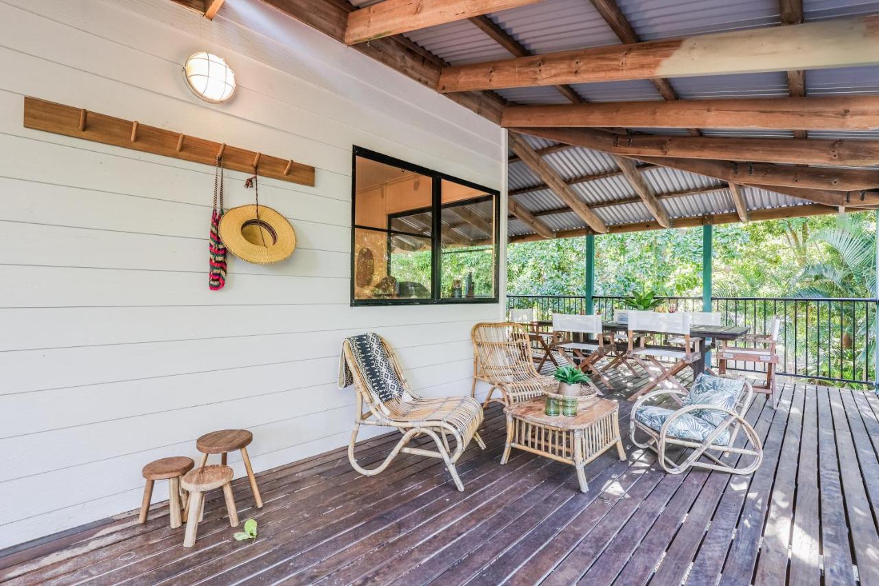 Banksia House - on Main Beach, Agnes Water - B&B Agnes Water