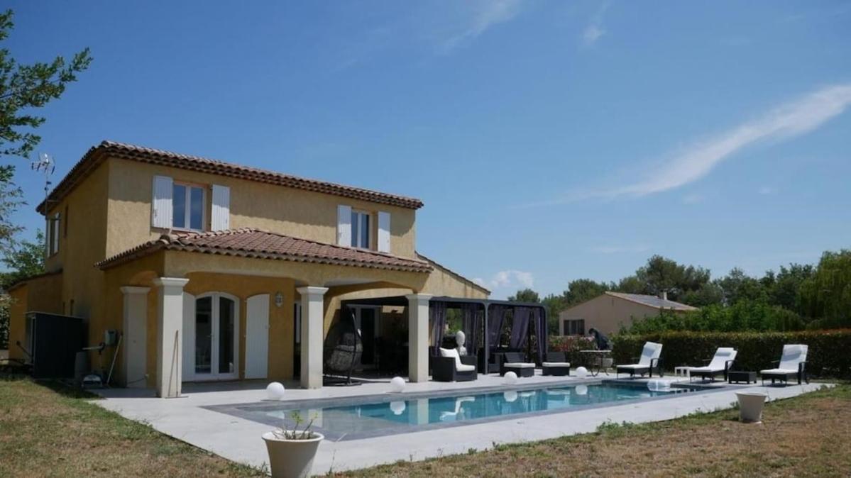 Villa calme avec piscine Luberon - B&B