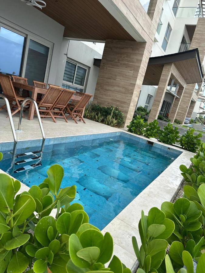 Apartamento en Playa Escondida con Piscina Privada - B&B