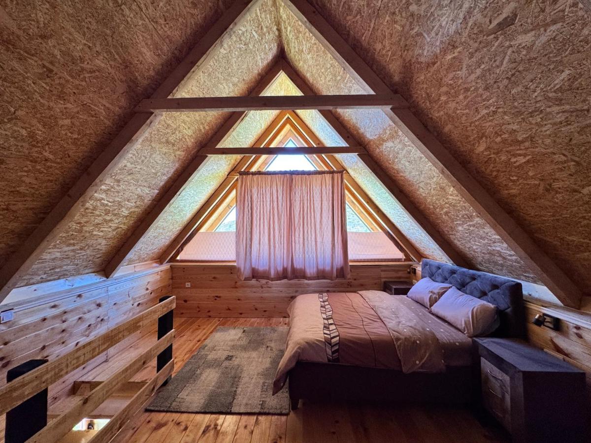 Deluxe Bungalow